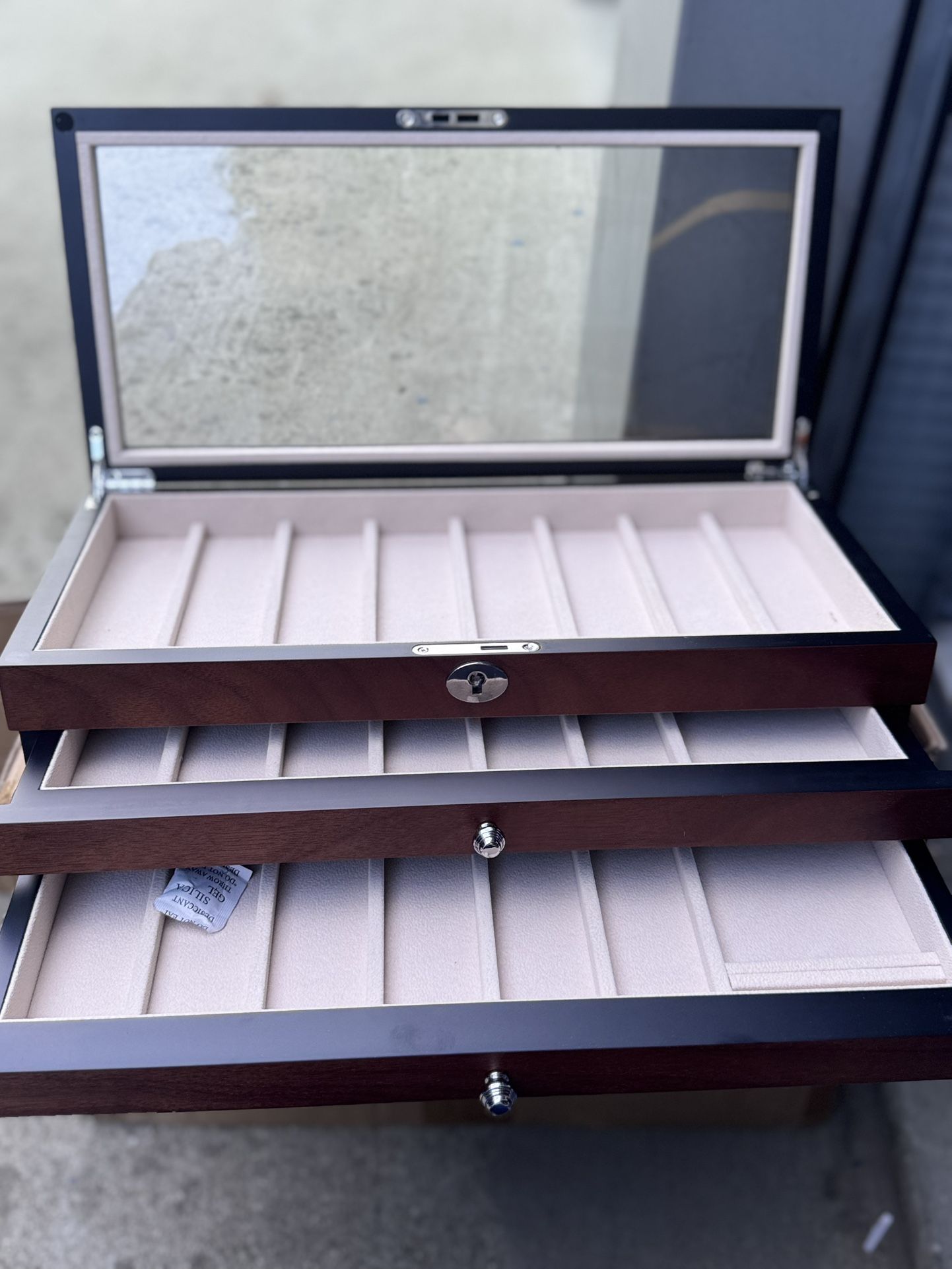 New Jewelry Box With Key 