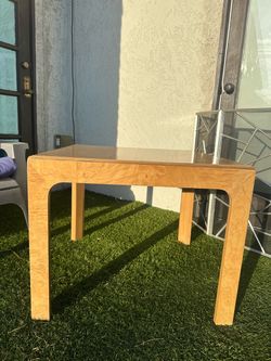 Henredon Scene Two Burlwood side table