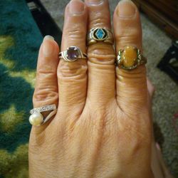 Women's Rings