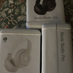 Beats Studio Pro