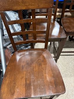 4 Barstools