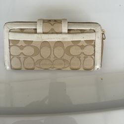 Coach wallet