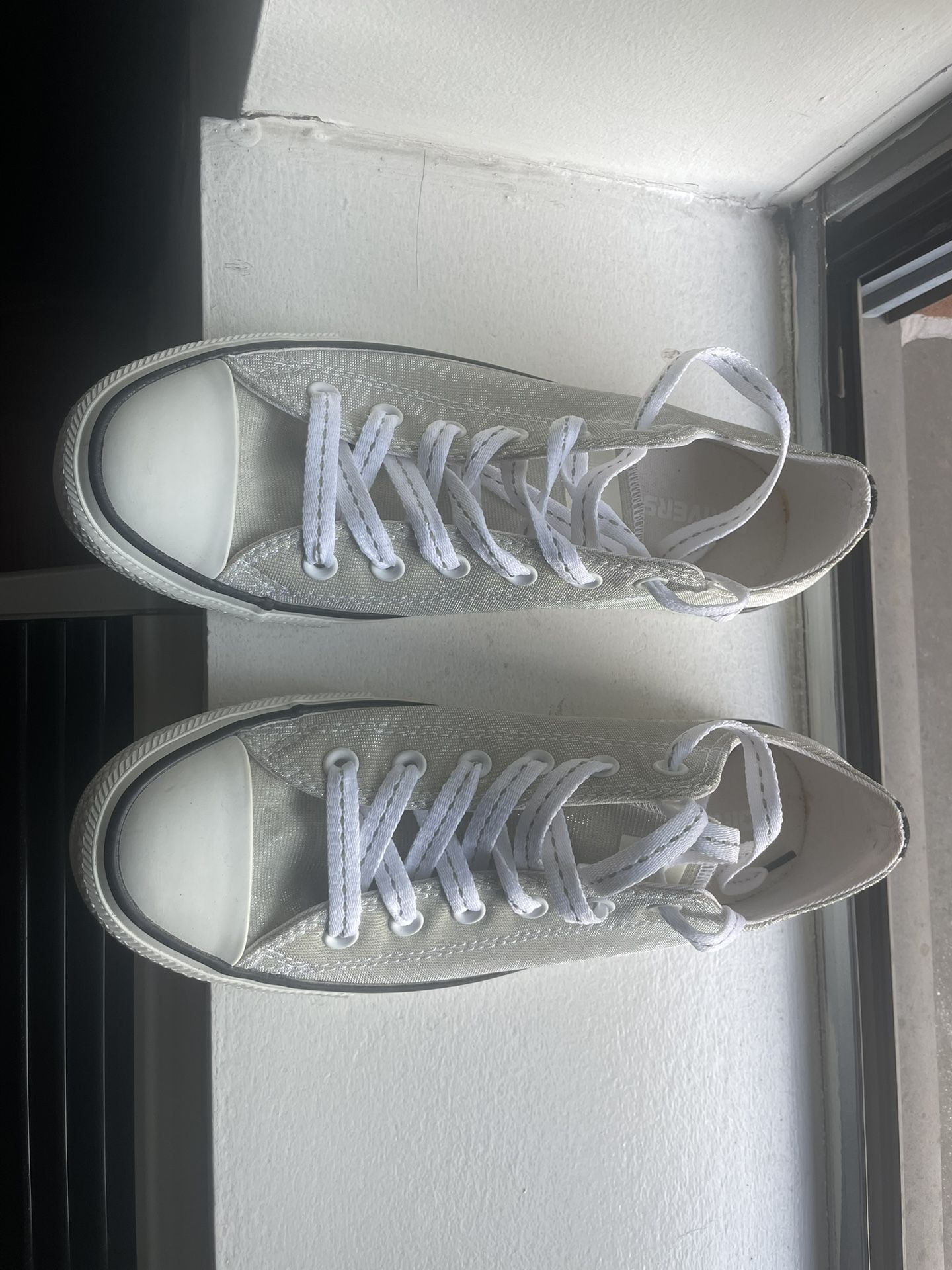 Women's All Star Converse - Shiny Gray/Silver Textile Low Top
