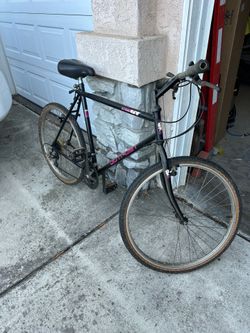 GT all terra outpost mountain bikes x2