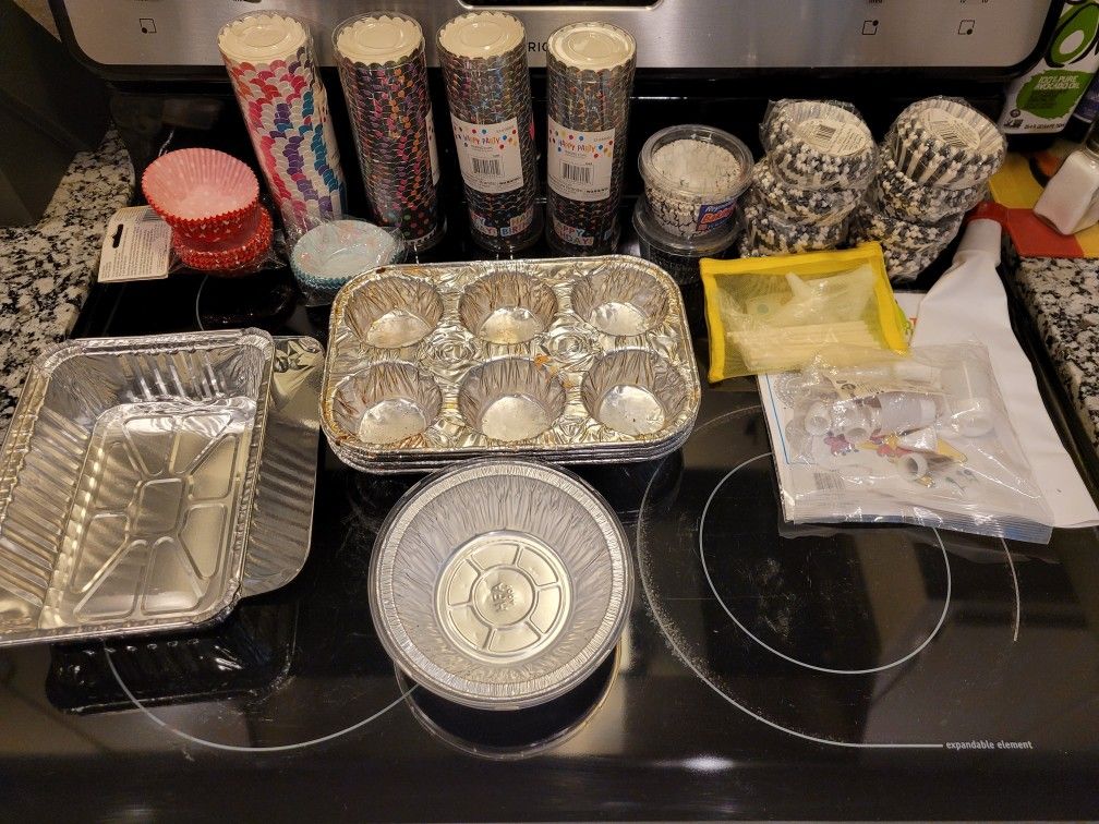 Cupcake Liners + Bakery Items
