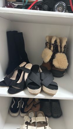 Women shoes size 6 - 6 1/2