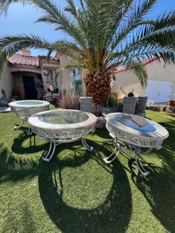 Beautiful Coffee Table And 2 End Table