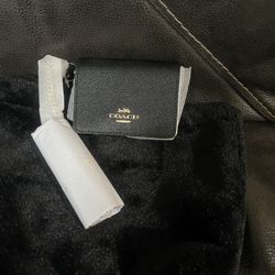 Authentic Coach Mini Wallet On A Chain