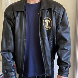 Great Leather Jacket Like New Size Medium Men Woman Large 
