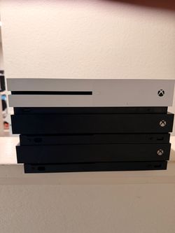 3 Xbox One Consoles