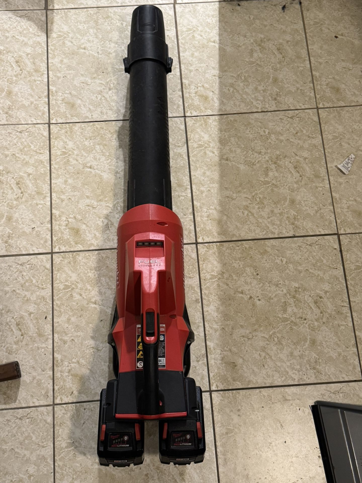 Milwaukee fuel dual battery leaf blower