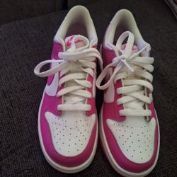 Pink Dunks 