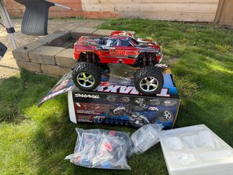 Traxxas T-MAXX new condition