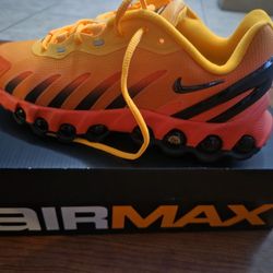Nike Air Max Dn8
Brand New  GS