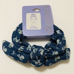 NEW Claire’s Bun Wrap Hair Accessory Blue with Skulls and Crossbones