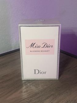 Miss Dior perfume Blooming Bouquet