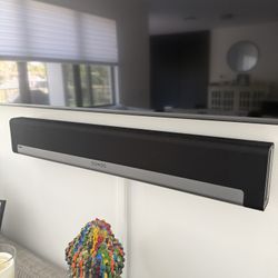 Sonos Playbar and Wall Mount