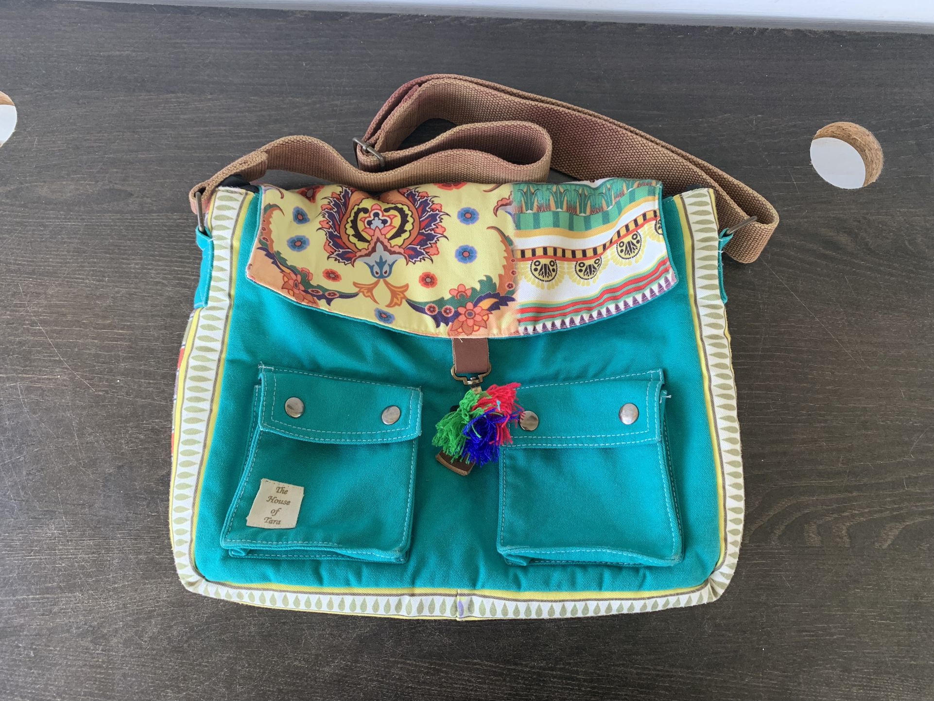 The House of Tara Canvas Laptop Messenger Bag-Pre-Owned Made In India (K)