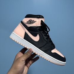 Air Jordan 1 Retro High OG Crimson Tint
