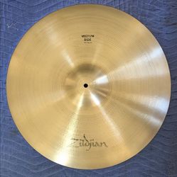 Zildjian 22" Medium Ride