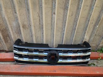 2018 2019 2020 VOLKSWAGEN ATLAS FRONT GRILLE USED OEM