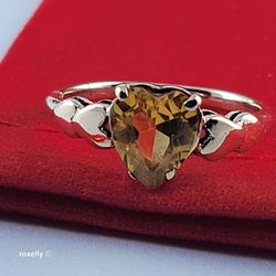 Vintage 10K Yellow Gold Heart-Shaped Citrine Ring Size 5.5 - Solid Gold!/ Anillo de Oro con 1 Citrino en Forma de Corazón! 👌🎁Post Tags: 10K 14K