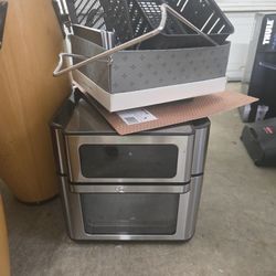 Sur La Table Air Fryer With Accesories