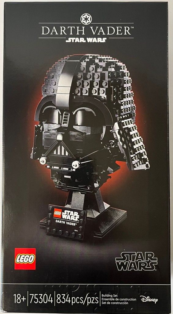 LEGO Star Wars: Darth Vader Helmet (75304)