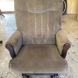 Glider Chair ( Excellent Condition)