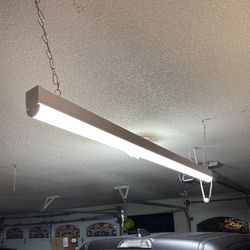 Shop Light (plug-in)