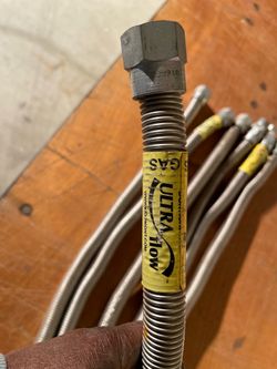 Ultra Flow stainless steel flexible gas connector with 1/2" Female Flare 36”