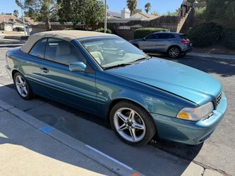 2000 Volvo C70