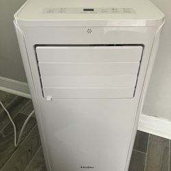 Portable AC Unit (9000 BTU)