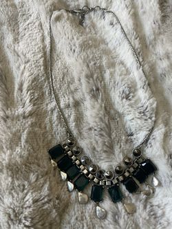 Lucky brand necklace Pine green/Turquoise Color