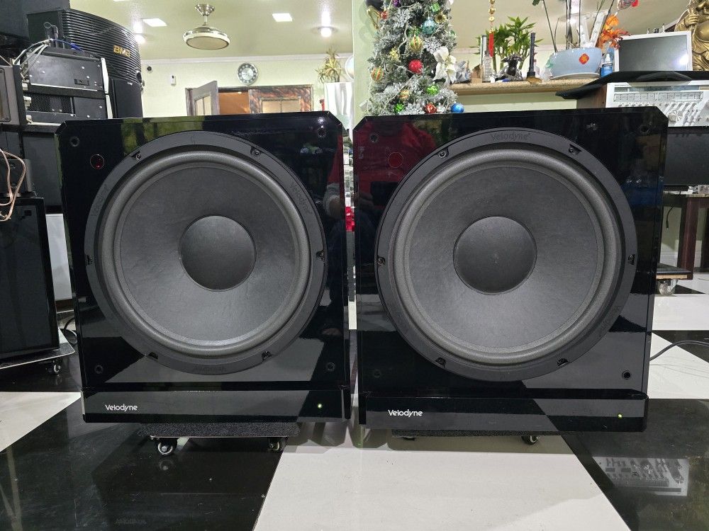 Velodyne SERVO FSR 18 BG 1250 Watts RMS 3000 Watts Peak 18