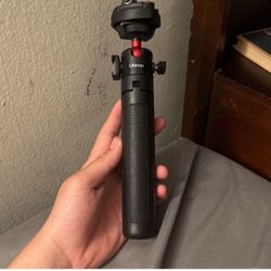 Tripod