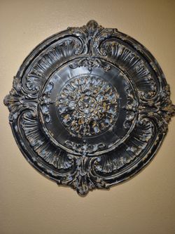Decorative Ornate Medallion Wall Decor