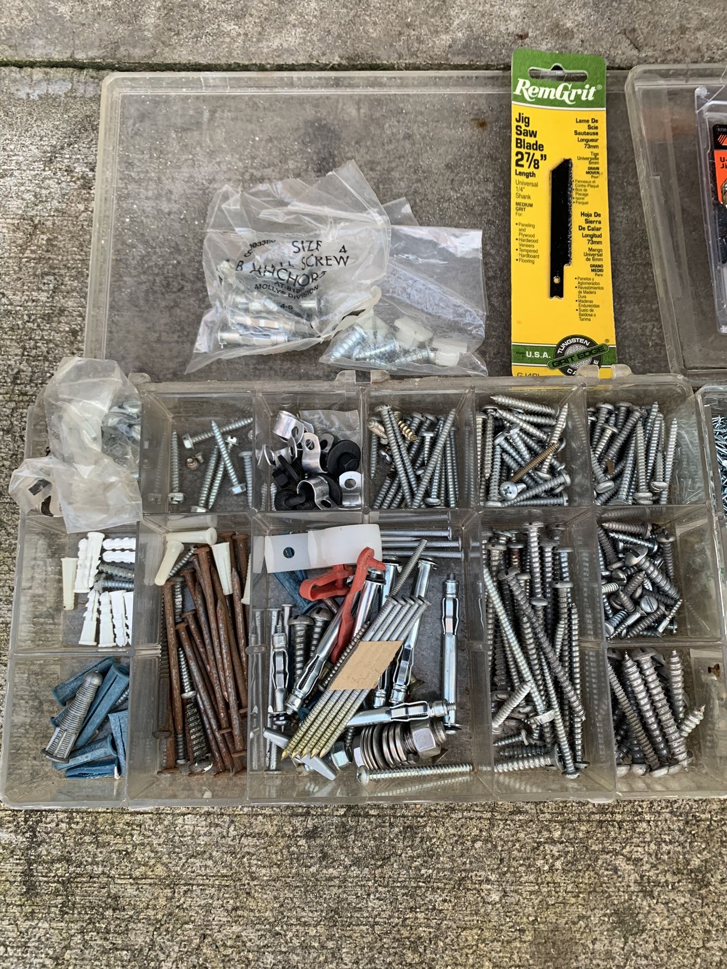 Assortment Kits (2) - Screws / Nails