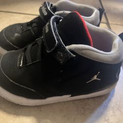 Toddler Sneakers Size 8