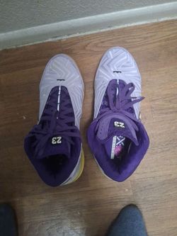 Nike LeBron James