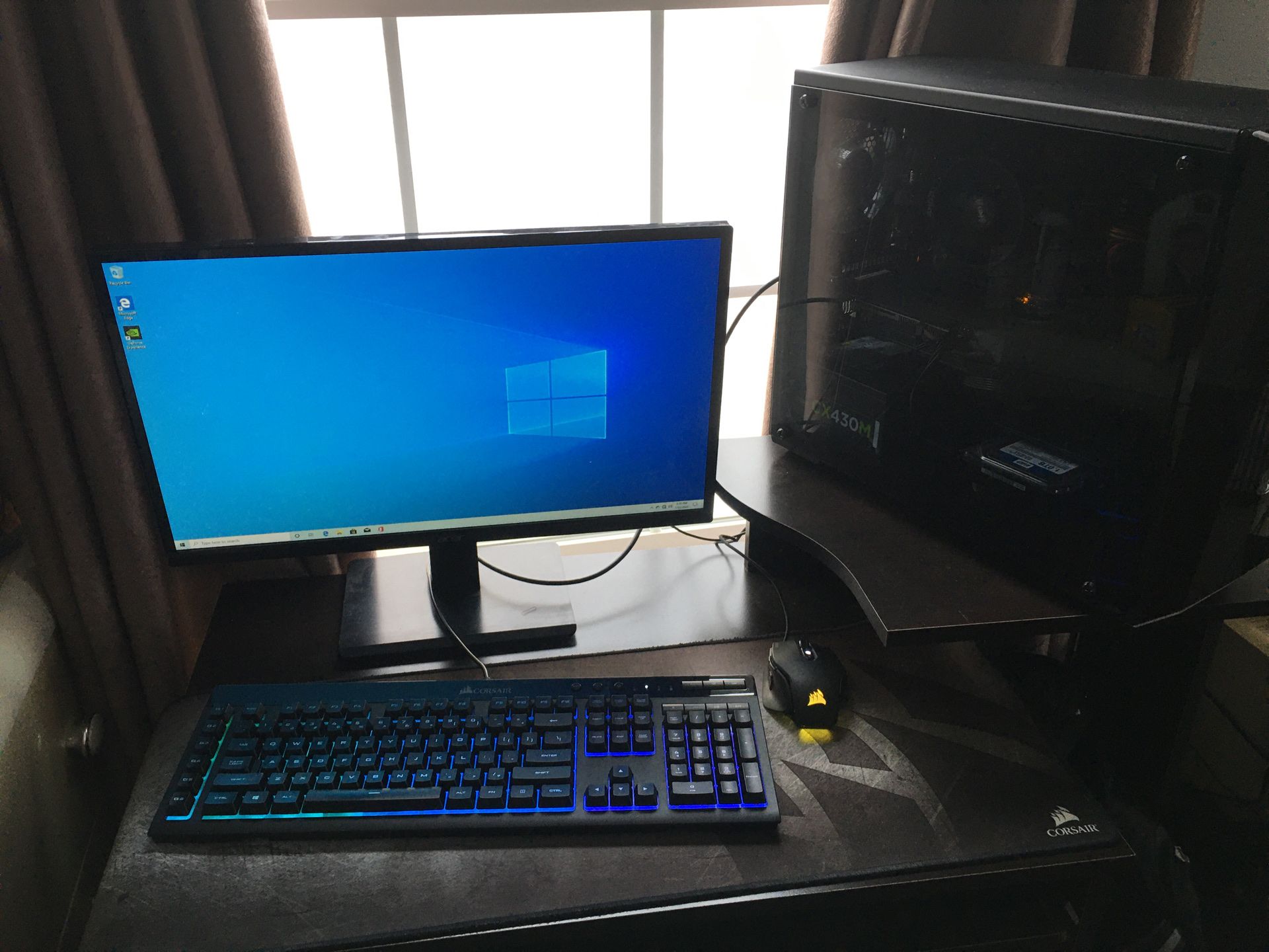 Gaming Computer w/ peripherals