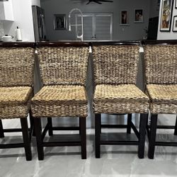 4 Used Wicker Counter Chair