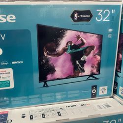 32" Screen Smart TV By Hisense.  Hulu Pandora Netflix YouTube And Much More 