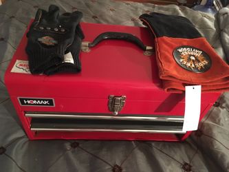 Red tool box forsale new $40