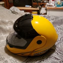 Snowmobile Helmet Pursuit 