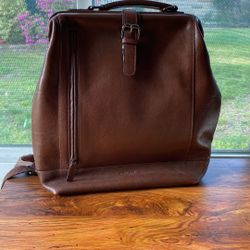 Genicci NEVER USED leather Book bag