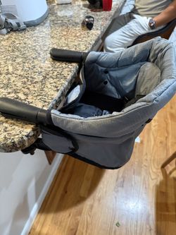 Toogel Hook On High Chair / Silla De Comer Para Bebé 