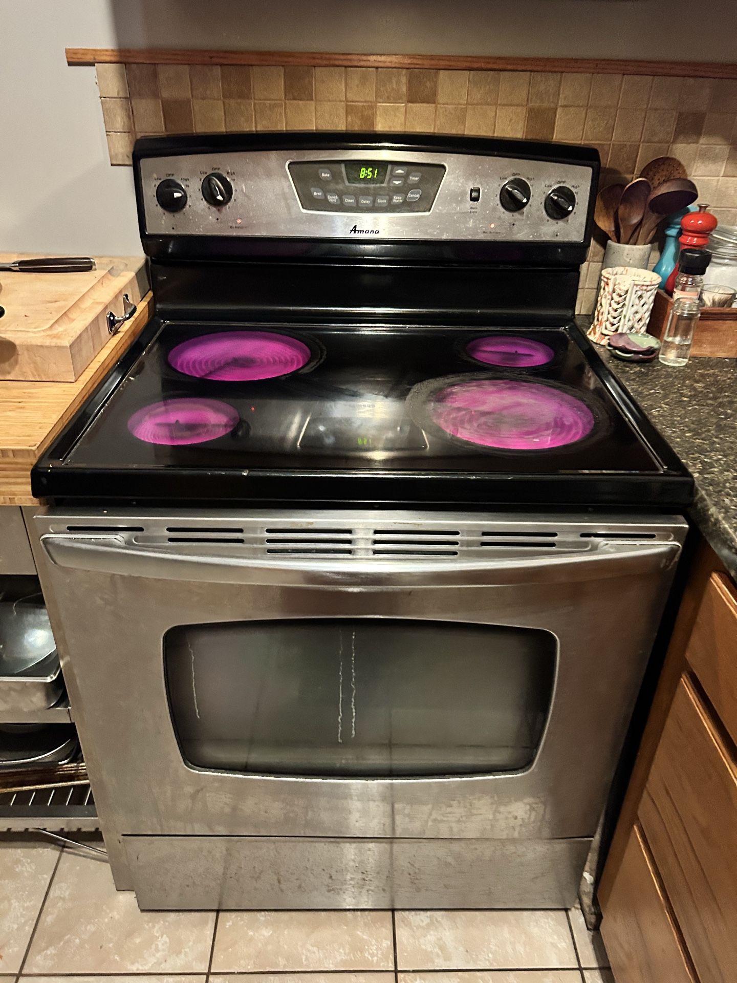 30” Amana electric Range