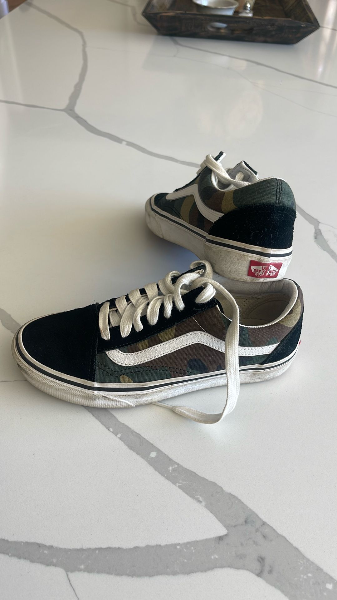 Woman’s Size 7 Vans