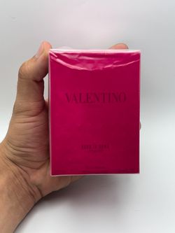 Valentino Born in Roma Fragrance